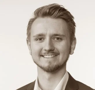  Freddy A. Øvstegård,    Stortingsrepresentant SV  